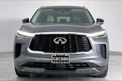 2022 INFINITI QX60 LUXE
