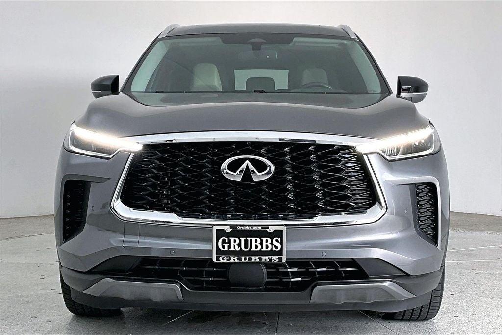 2022 INFINITI QX60 LUXE