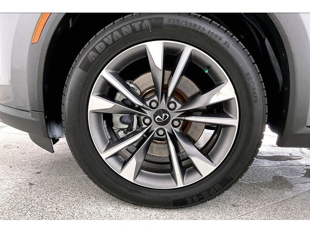 2022 INFINITI QX60 LUXE