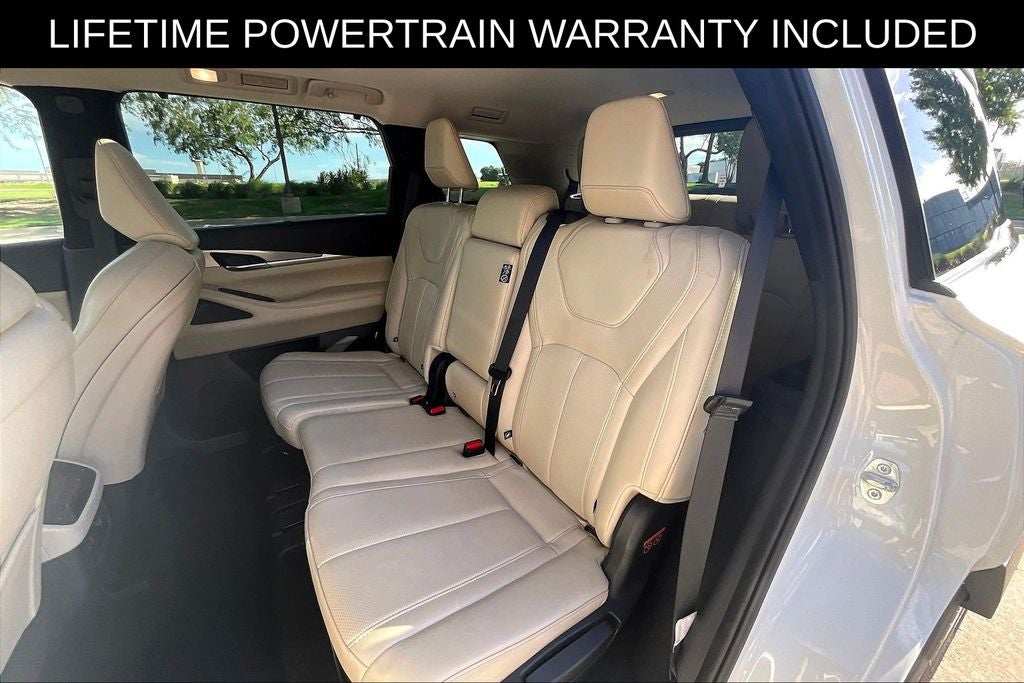 2023 INFINITI QX60 LUXE