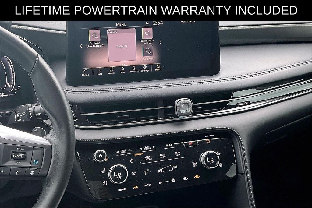 2023 INFINITI QX60 LUXE