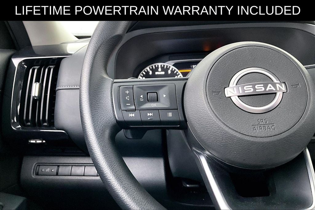 2024 Nissan Pathfinder S