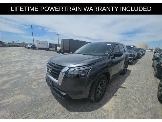 2024 Nissan Pathfinder S