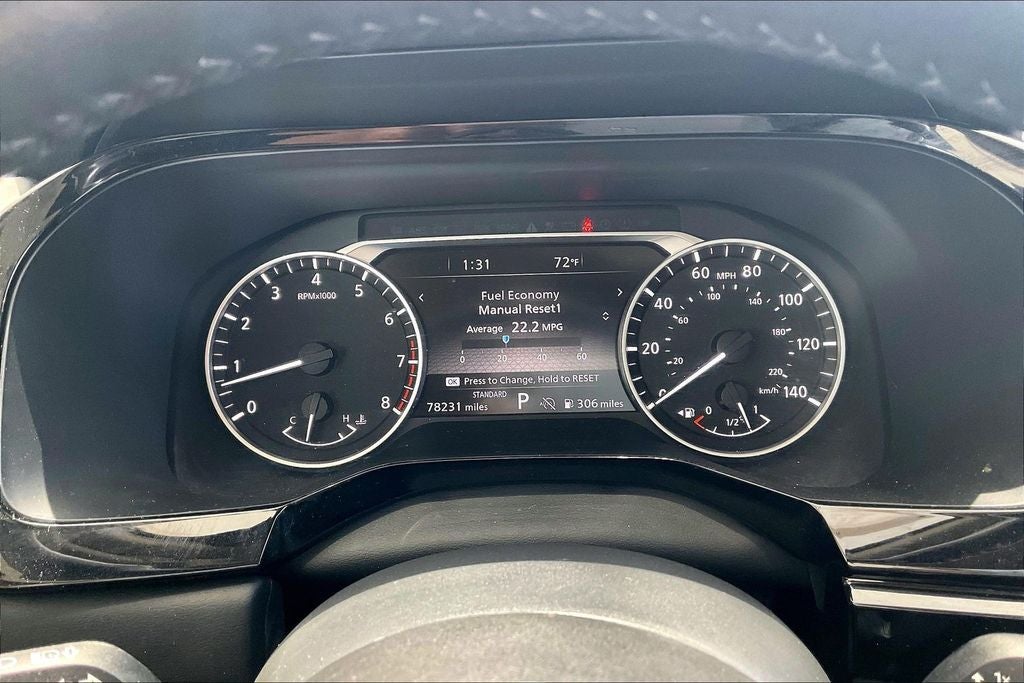 2022 Nissan Pathfinder SL