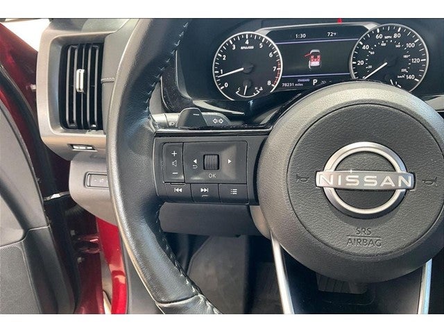 2022 Nissan Pathfinder SL