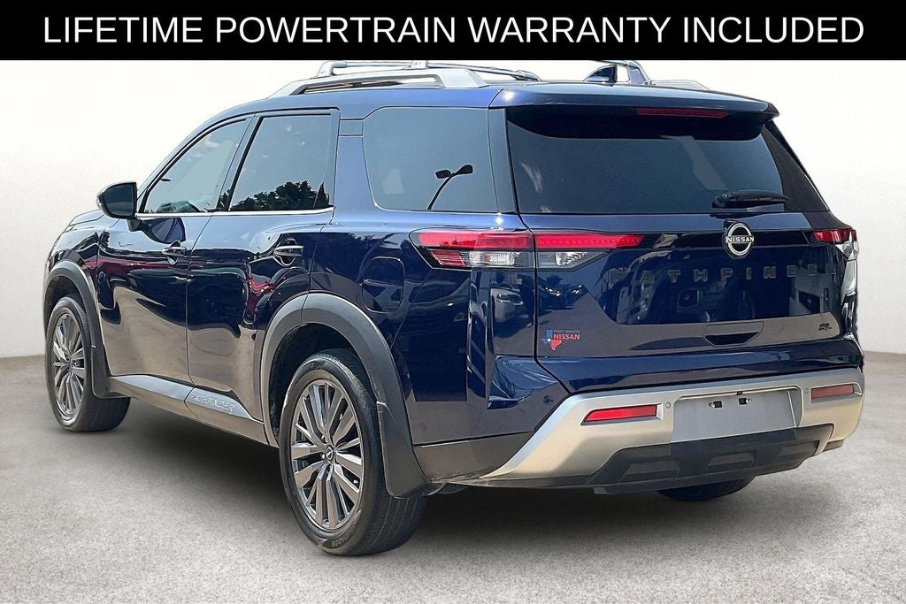 2023 Nissan Pathfinder SL