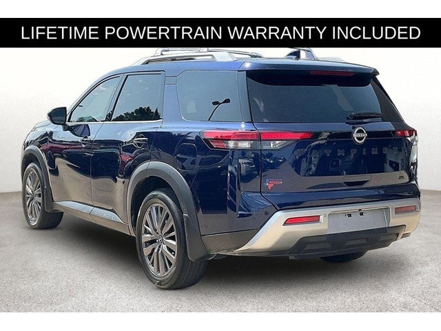 2023 Nissan Pathfinder SL