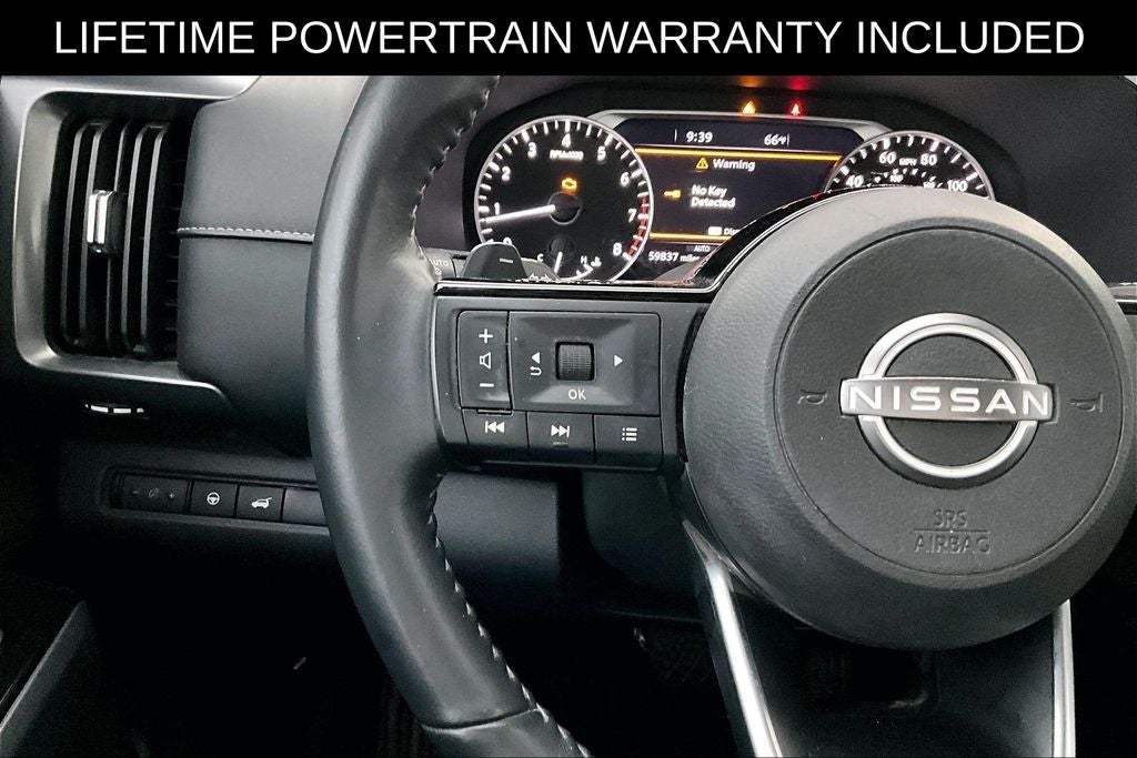 2023 Nissan Pathfinder SL