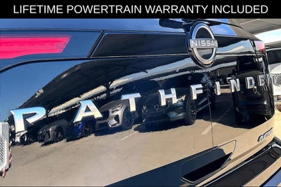 2024 Nissan Pathfinder Platinum