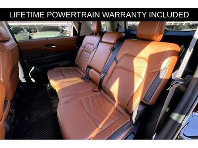 2024 Nissan Pathfinder Platinum