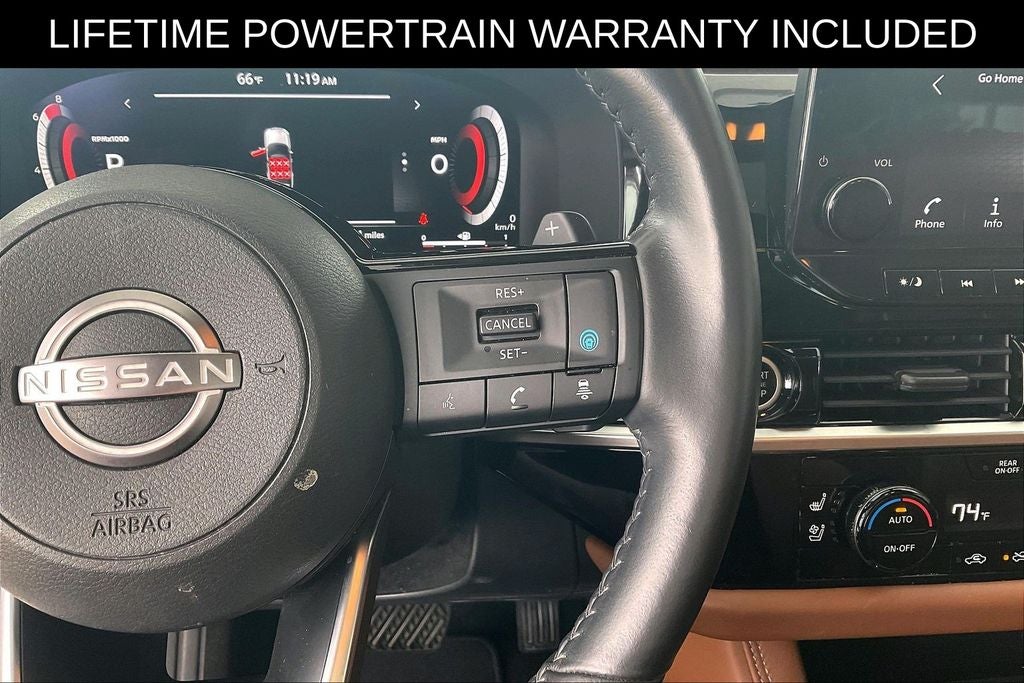 2023 Nissan Pathfinder Platinum