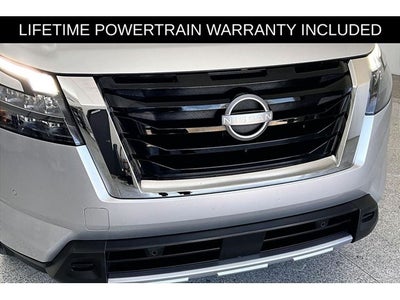 2025 Nissan Pathfinder Platinum