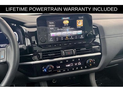 2025 Nissan Pathfinder Platinum