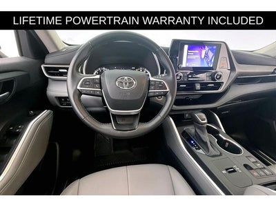 2023 Toyota Highlander XLE