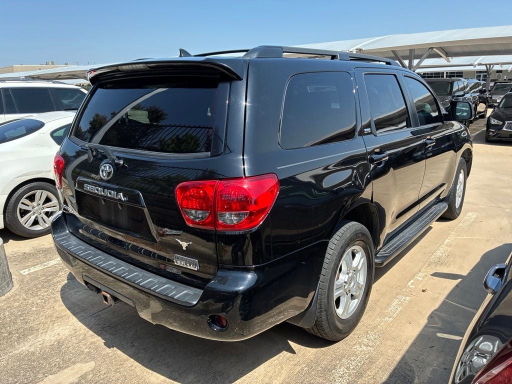 2015 Toyota Sequoia SR5 5.7L