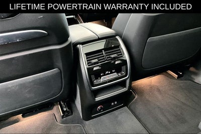 2025 BMW X7 xDrive40i