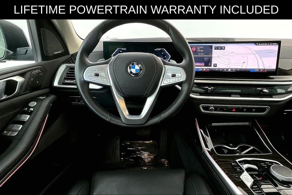 2025 BMW X7 xDrive40i