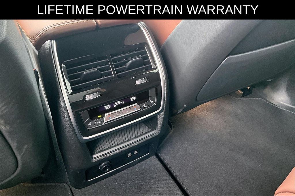 2025 BMW X7 xDrive40i M Sport