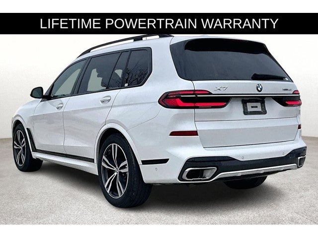 2025 BMW X7 xDrive40i M Sport