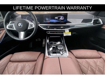 2025 BMW X7 xDrive40i M Sport