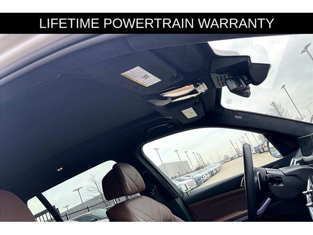 2025 BMW X7 xDrive40i M Sport