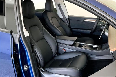 2025 Tesla Model Y Long Range