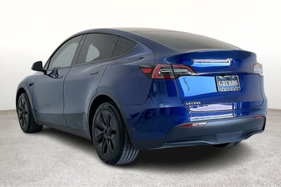 2025 Tesla Model Y Long Range