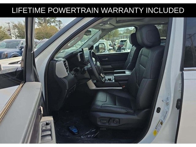 2023 Toyota Sequoia SR5