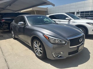 2019 INFINITI Q70 3.7 LUXE