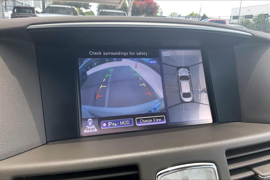 2015 INFINITI Q70 3.7