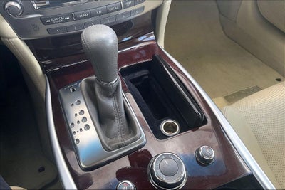 2015 INFINITI Q70 3.7