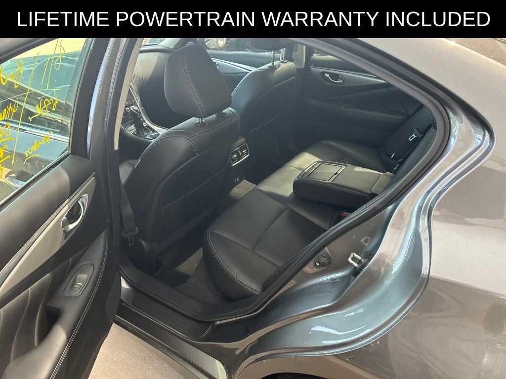 2023 INFINITI Q50 LUXE