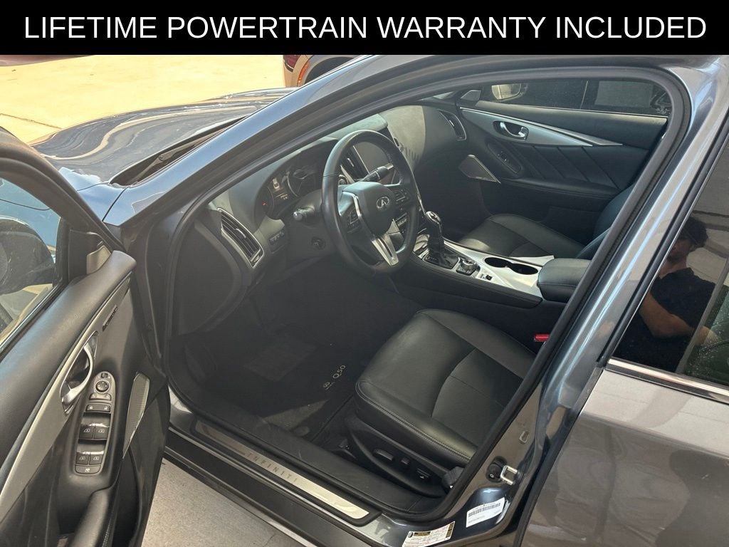 2023 INFINITI Q50 LUXE