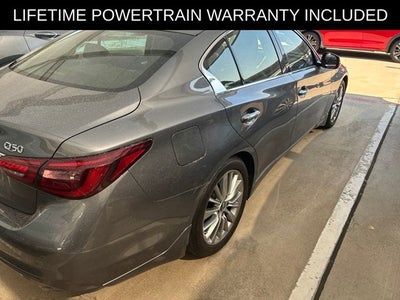 2023 INFINITI Q50 LUXE