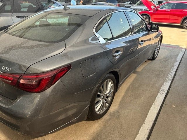 2023 INFINITI Q50 LUXE