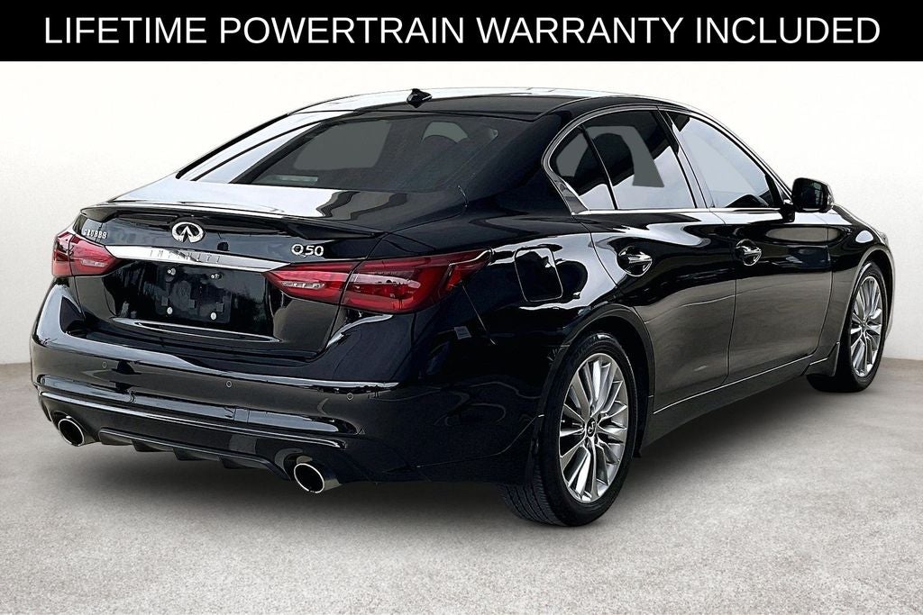 2023 INFINITI Q50 LUXE