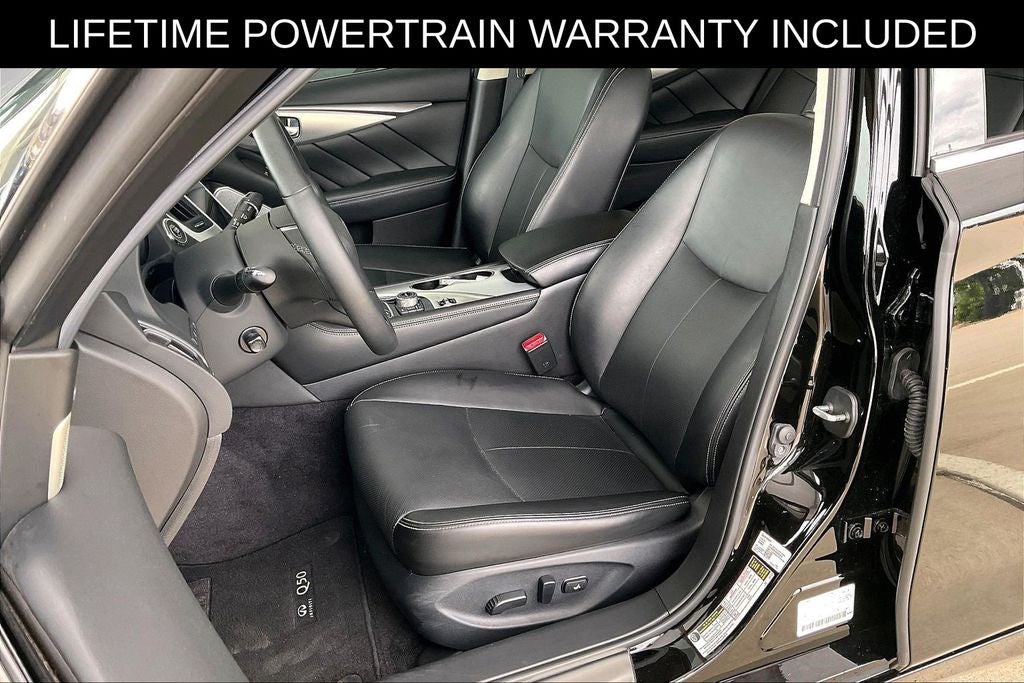 2023 INFINITI Q50 LUXE
