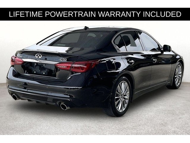 2023 INFINITI Q50 LUXE