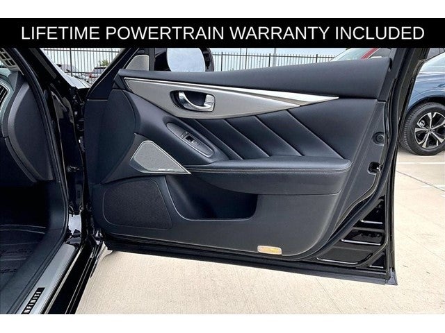 2023 INFINITI Q50 LUXE