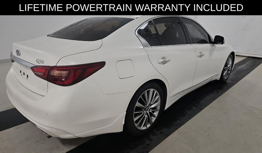 2023 INFINITI Q50 LUXE