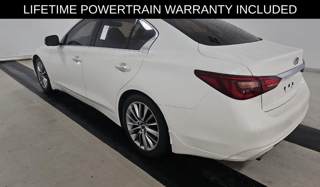 2023 INFINITI Q50 LUXE