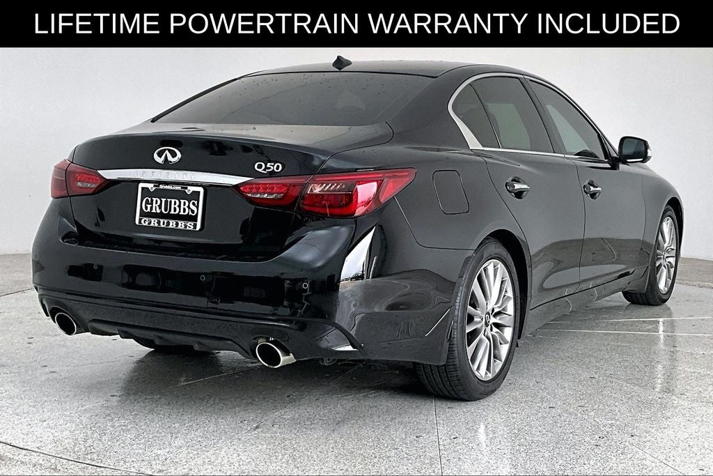2023 INFINITI Q50 LUXE
