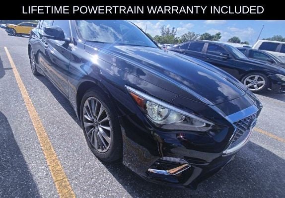 2023 INFINITI Q50 LUXE