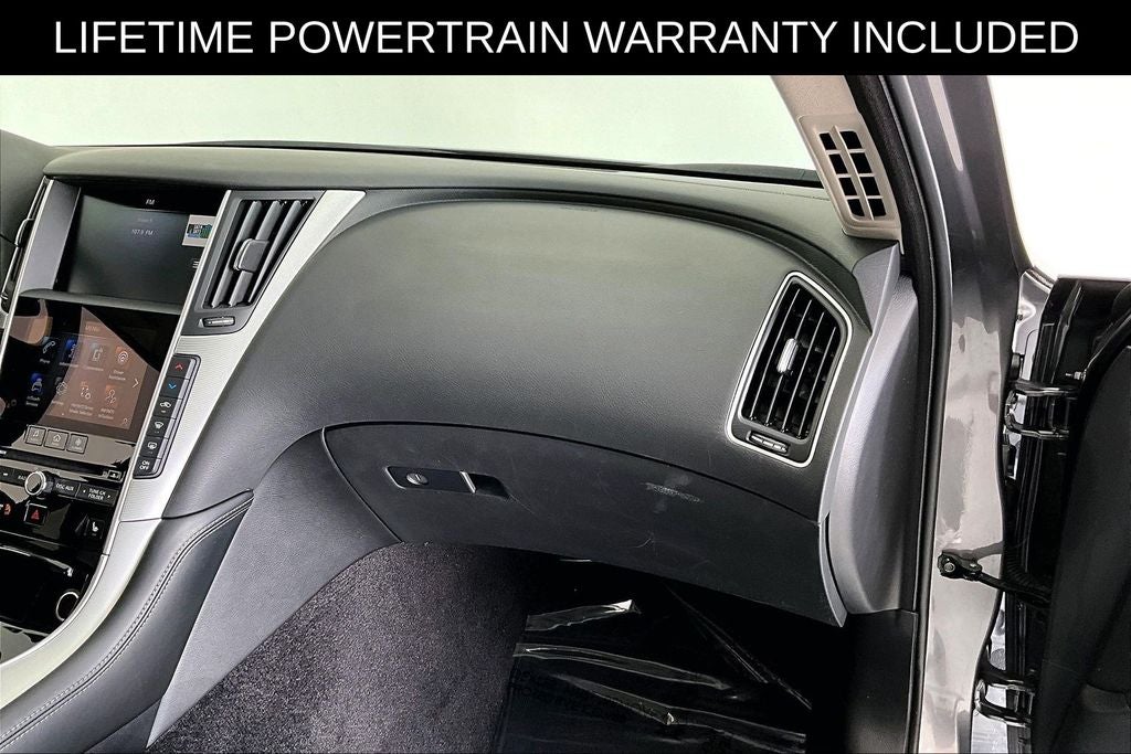 2023 INFINITI Q50 LUXE