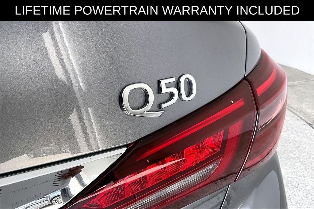 2023 INFINITI Q50 LUXE