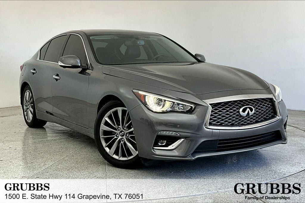 2023 INFINITI Q50 LUXE