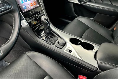 2023 INFINITI Q50 LUXE