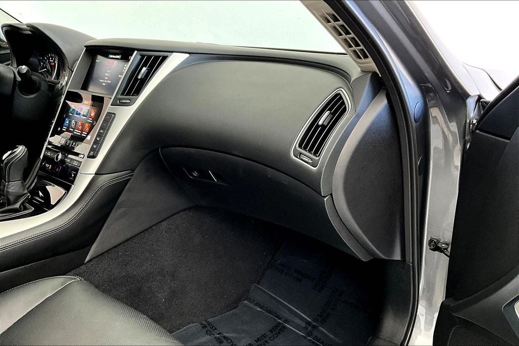 2023 INFINITI Q50 LUXE