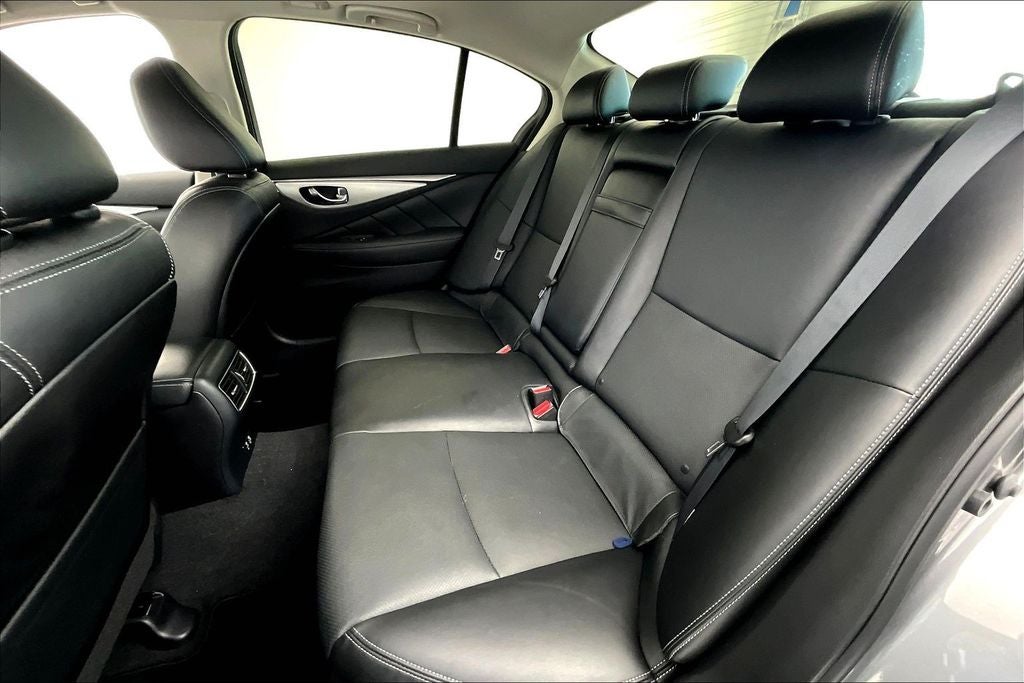 2023 INFINITI Q50 LUXE