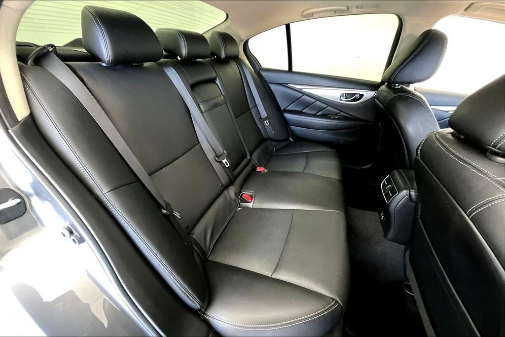 2023 INFINITI Q50 LUXE